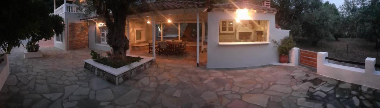 Villa Tillia Panormos  Exterior photo
